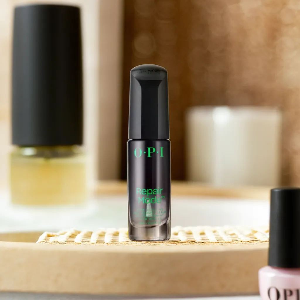 Repair Mode. Nail Repair Sérum - {{cffc9a26507ad24c83ab02a08b71966}}} thumbnail